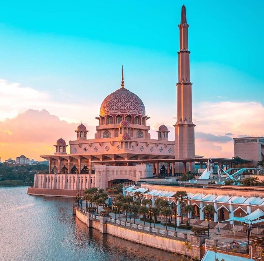 Maya Homestay Putrajaya @ Twelve Exteriör bild