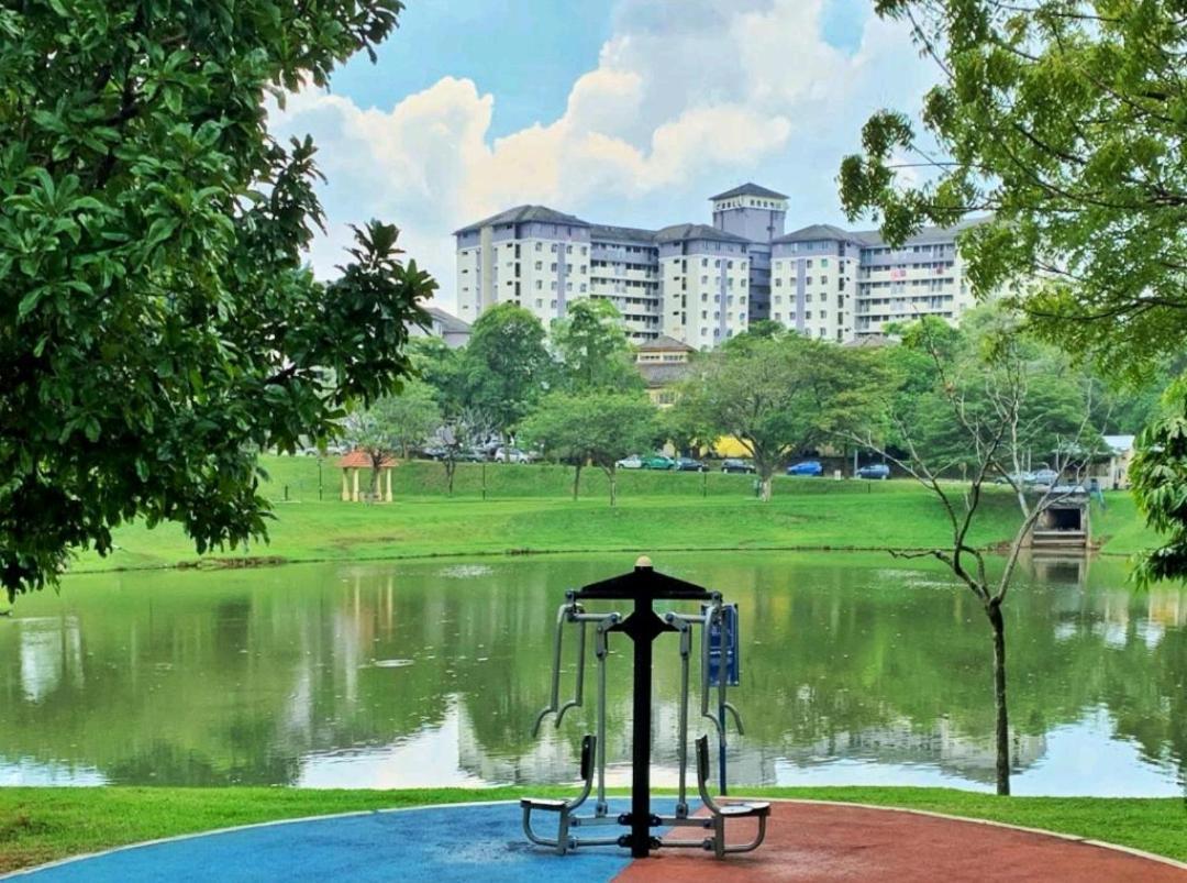 Maya Homestay Putrajaya @ Twelve Exteriör bild